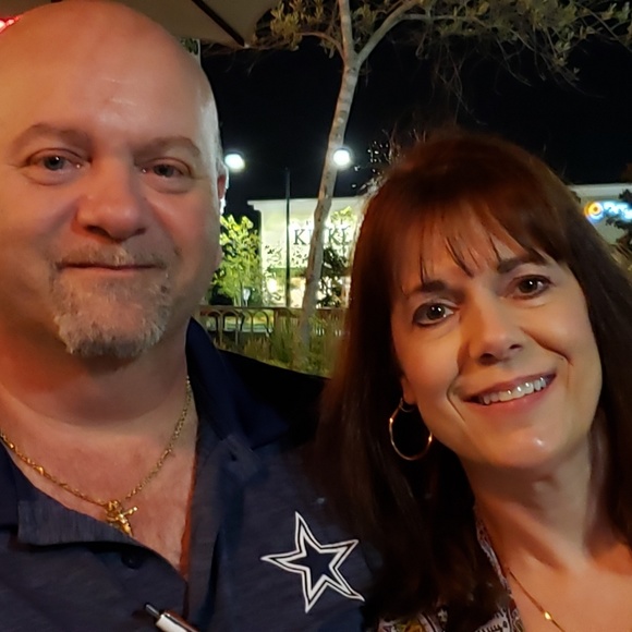 Meet your Posher, Joanna - Picture 1 of 1